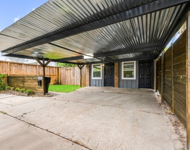 4916 Yale Street - Photo Thumbnail 1