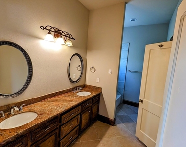 702 Paschall Street - Photo Thumbnail 16