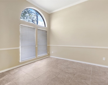 4531 Williamhurst Lane - Photo Thumbnail 5