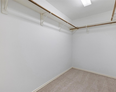 4531 Williamhurst Lane - Photo Thumbnail 26