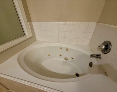 21734 Canyon Terrace Lane - Photo Thumbnail 15
