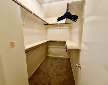 21734 Canyon Terrace Lane - Photo Thumbnail 12