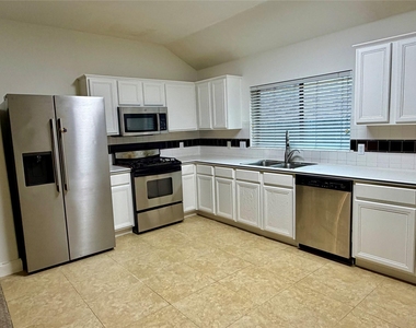 21734 Canyon Terrace Lane - Photo Thumbnail 8