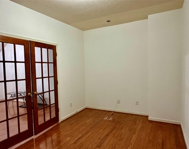 21734 Canyon Terrace Lane - Photo Thumbnail 5
