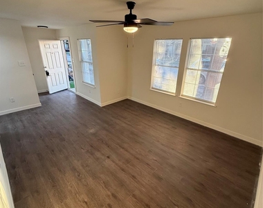 6344 Mountain Pines Lane - Photo Thumbnail 2