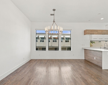 1109 Bonner Street - Photo Thumbnail 14
