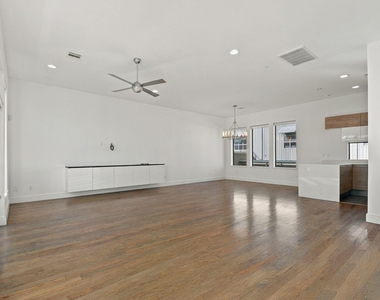1109 Bonner Street - Photo Thumbnail 10