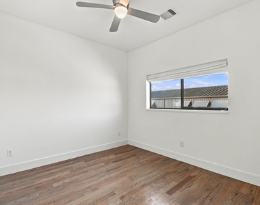 1109 Bonner Street - Photo Thumbnail 26