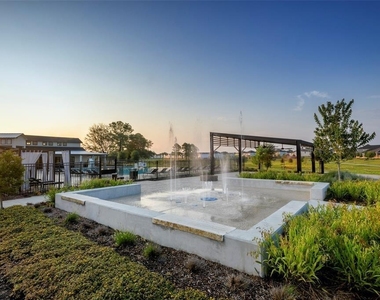 9828 Rugged Oaks Drive - Photo Thumbnail 41