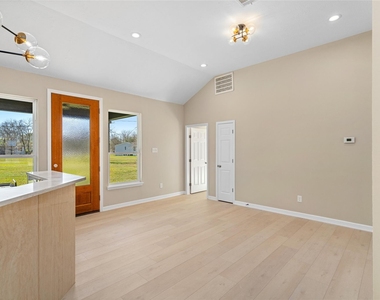 4654 N Teague Street - Photo Thumbnail 16