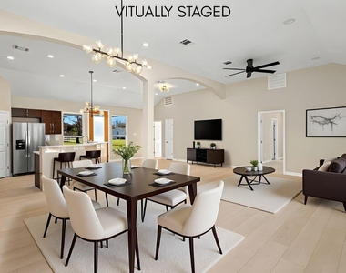 4654 N Teague Street - Photo Thumbnail 2