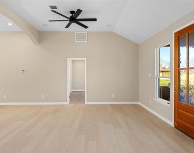 4654 N Teague Street - Photo Thumbnail 26