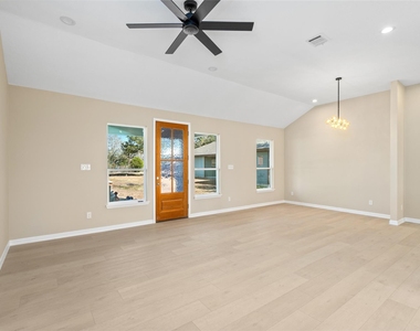 4654 N Teague Street - Photo Thumbnail 22