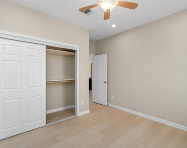 4654 N Teague Street - Photo Thumbnail 36