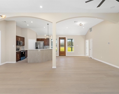 4654 N Teague Street - Photo Thumbnail 12