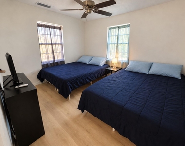 405 Blue Water Boulevard - Photo Thumbnail 15
