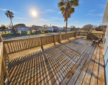 405 Blue Water Boulevard - Photo Thumbnail 7