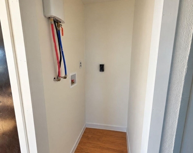 405 Blue Water Boulevard - Photo Thumbnail 18