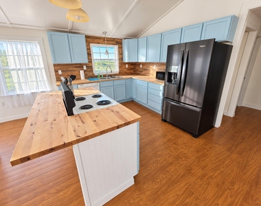 405 Blue Water Boulevard - Photo Thumbnail 12