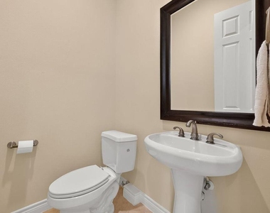 5938 Kansas Street - Photo Thumbnail 11