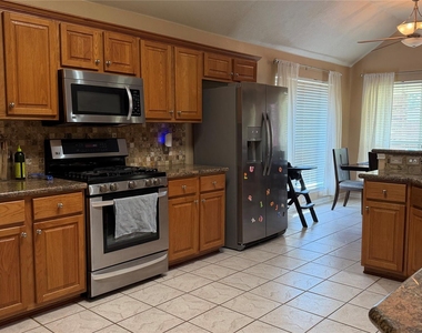 19623 Dakota Springs Drive - Photo Thumbnail 4