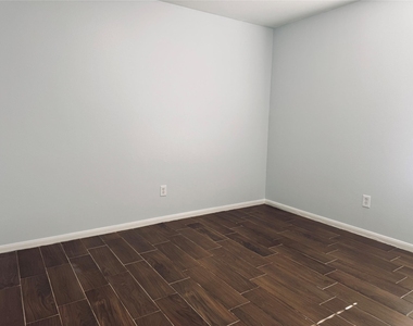 2707 Trementina Dr - Photo Thumbnail 16
