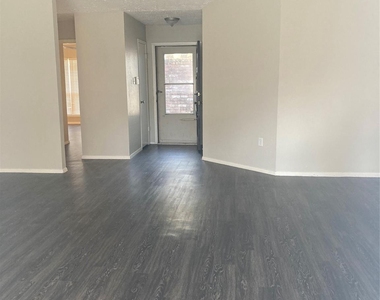 7334 Dew Mist Lane - Photo Thumbnail 4