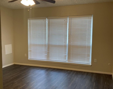 7334 Dew Mist Lane - Photo Thumbnail 12