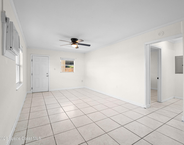 2 Annette Drive - Photo Thumbnail 5