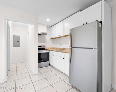 2 Annette Drive - Photo Thumbnail 6