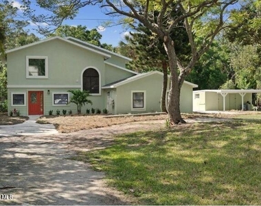567 Hoover Lane - Photo Thumbnail 3