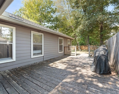 591 Mosswood Drive - Photo Thumbnail 22