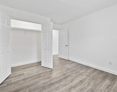 7611 Shotwell Street - Photo Thumbnail 8