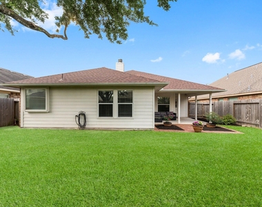 28518 Lockeridge Farms Drive - Photo Thumbnail 14
