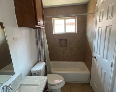 10102 Valley Wind Drive - Photo Thumbnail 9