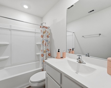 16382 Sweet Grove Drive - Photo Thumbnail 8