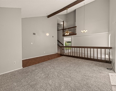 1818 Foxlake Drive - Photo Thumbnail 3