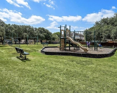 1818 Foxlake Drive - Photo Thumbnail 33