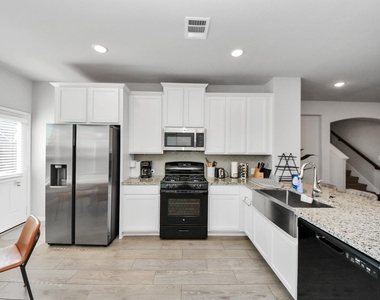 24319 Wild Bramble Lane - Photo Thumbnail 5