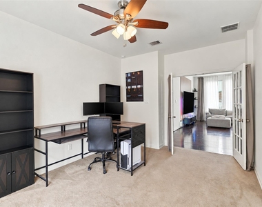 326 Lake Rim Drive - Photo Thumbnail 11