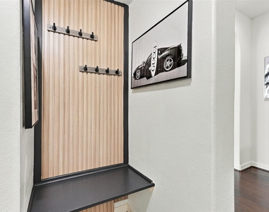 326 Lake Rim Drive - Photo Thumbnail 20