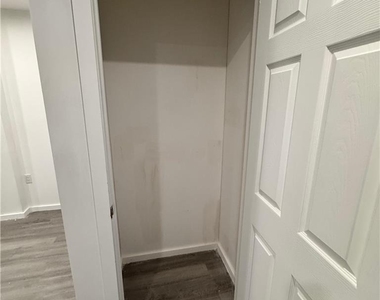 2250 Butler Street - Photo Thumbnail 12