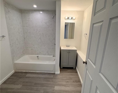 2250 Butler Street - Photo Thumbnail 5