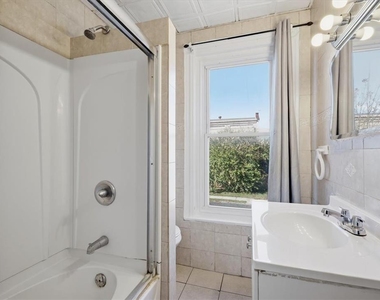 1344 Gordon Street - Photo Thumbnail 18