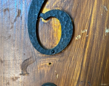 323 8th Street - Photo Thumbnail 3