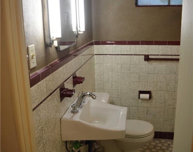 1200 Easton Road - Photo Thumbnail 21