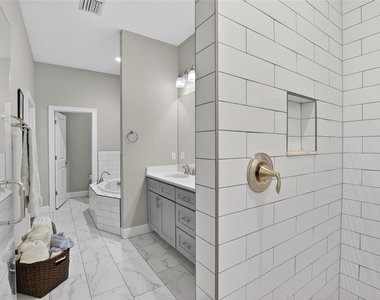 750 Grand Cypress Lane - Photo Thumbnail 47
