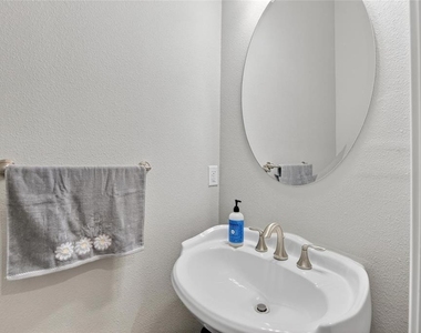 750 Grand Cypress Lane - Photo Thumbnail 20