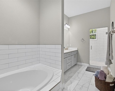 750 Grand Cypress Lane - Photo Thumbnail 45