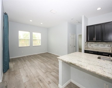 3061 Mela Court - Photo Thumbnail 9